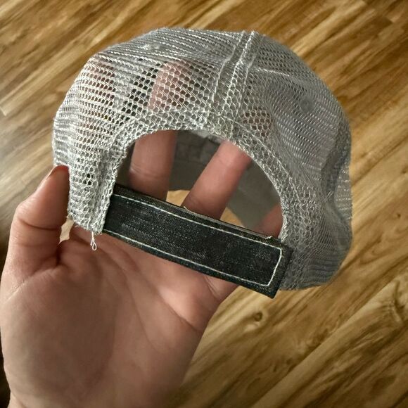 Katydid “Golf Mom” ⛳️ Trucker Hat NEW - Picture 2 of 2